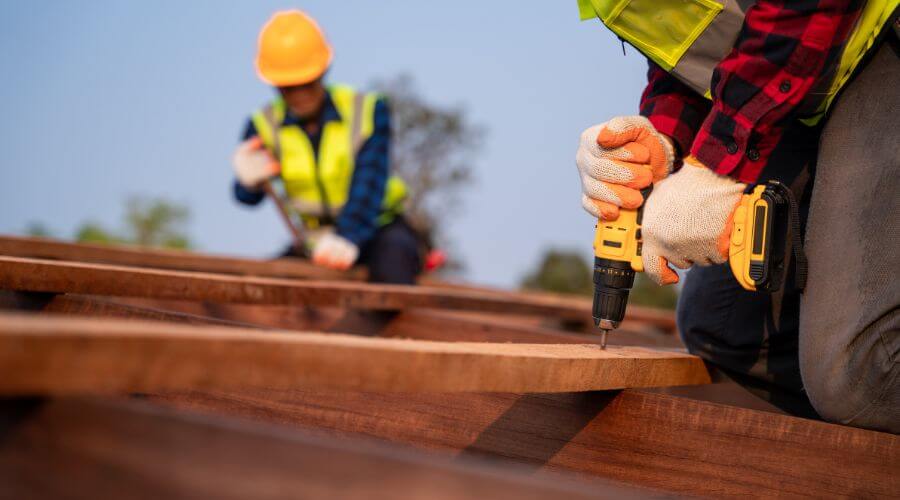 Professional residential roofers in Welsh, LA